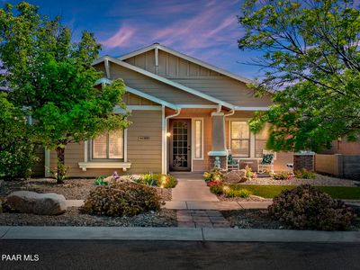 1023 N Cloud Cliff Pass