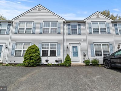129 Catherine St #3