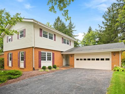 412 Stonegate Dr