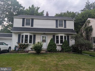 417 N Warminster Rd