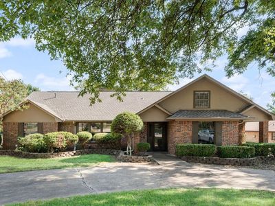 714 W Lamberth Rd