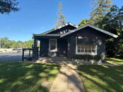 508 Douglas Blvd