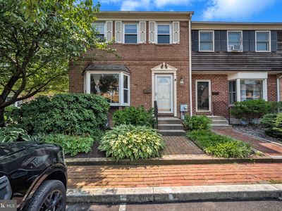 Property at 20 Gatehouse Ln, Doylestown, PA