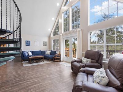 190 SE RIVERSIDE WEST DRIVE