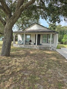 1121 Lady Clare St