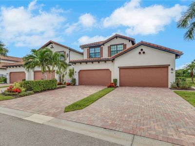 12047 Hawthorn Lake DR #102