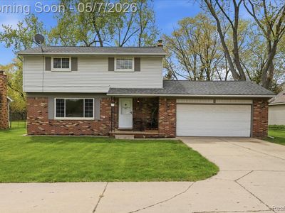 2735 N Williams Lake Rd