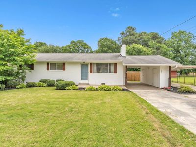 102 Dianne Ave