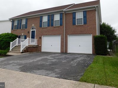 158 S Phillips Ave