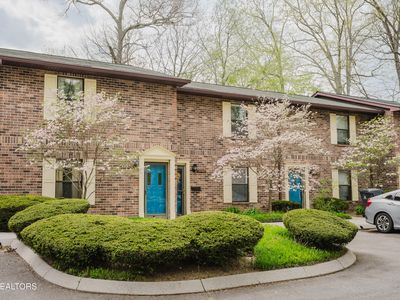 1325 Francis Station Dr