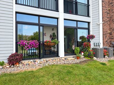 4837 86th St APT 10