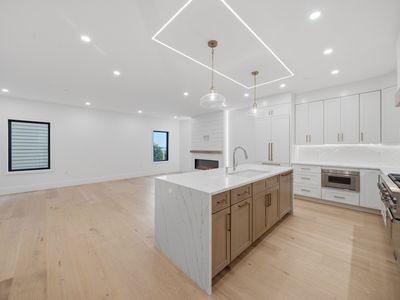 421 E 6th St #Townhouse 3