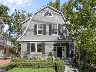 3507 Woodley Rd NW