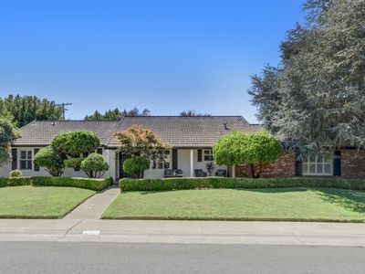 141 Clunie Dr