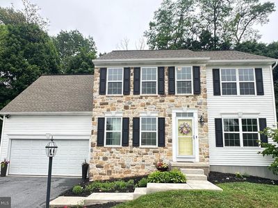 18 Copperwood Ln