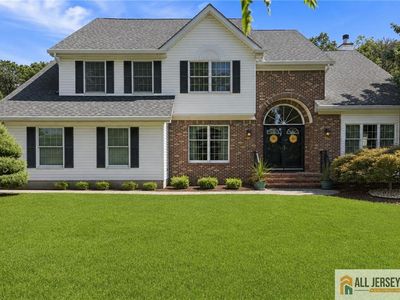 16 Dante Rd