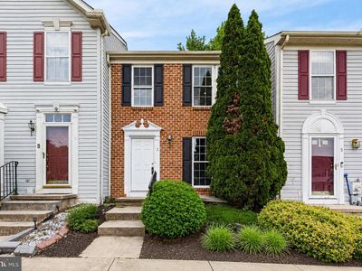 3 Alexis Dr