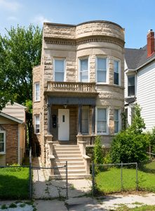 7236 S Vernon Ave