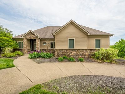 806 Harmony Rd