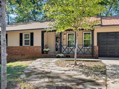 1020 Edgewood Dr