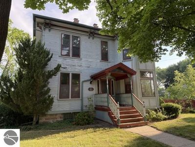 424 W Center St