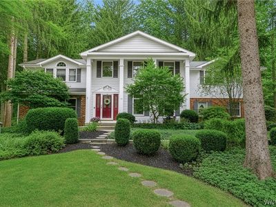105 Tanglewood Dr W