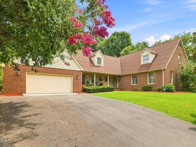 710 Westhills Dr