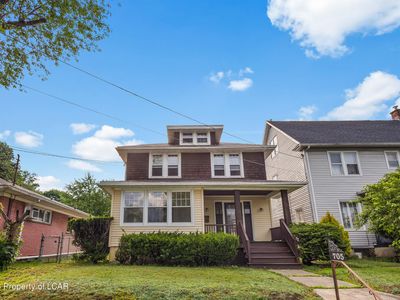 705 N Rebecca Ave