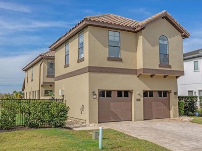 1056 Castle Pines Ct