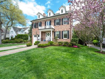 38 Forest Lane