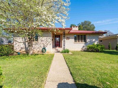 711-711 Walnut Park Dr