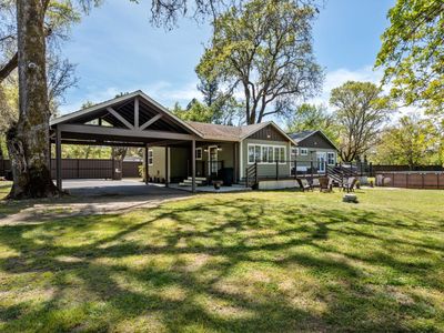 2150 Valley Road