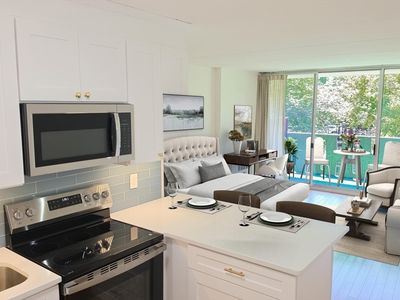 200 Swanton St APT L8