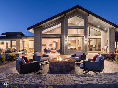 8449 N Silver Creek Rd