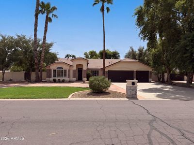 2599 E ARROWHEAD Trail