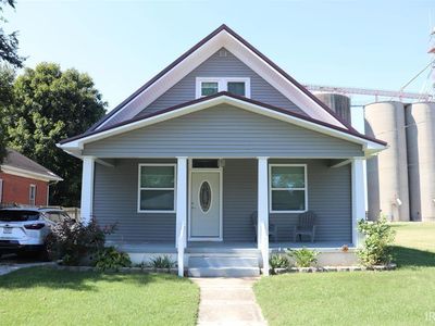Property at 814 N Jackson St, Huntingburg, IN