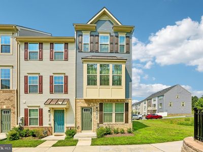 9810 Posterity Ln