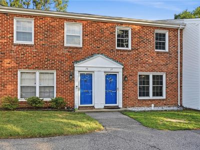 37 Towne Square Dr