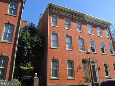 154 Mercer St