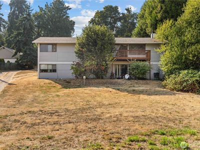 1630 & 1632 Colchester Drive E