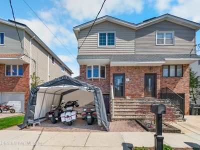 15 Birchard Ave