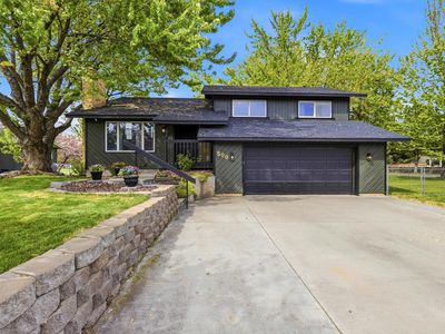 500 Meadows Dr S