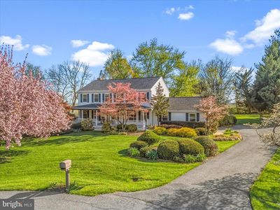 5905 Char Leigh Cir