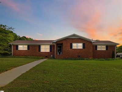 111 Merri Ln