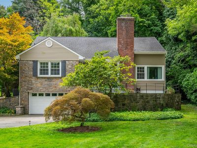 1108 Post Road