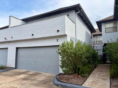 Property at 1914 Augusta Dr APT 7, Houston, TX