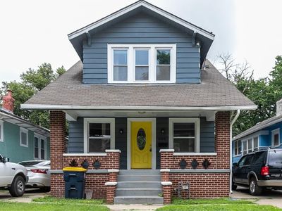 809 Monroe Ave