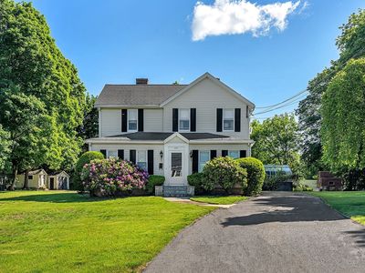 300 Hunnewell St