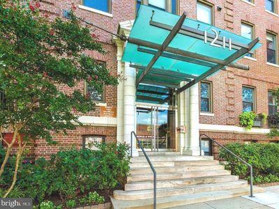 1211 Light St Unit 211