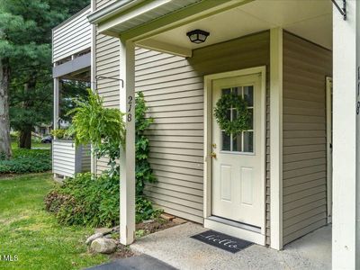 Property at 218 Monmouth Way, Halfmoon, NY